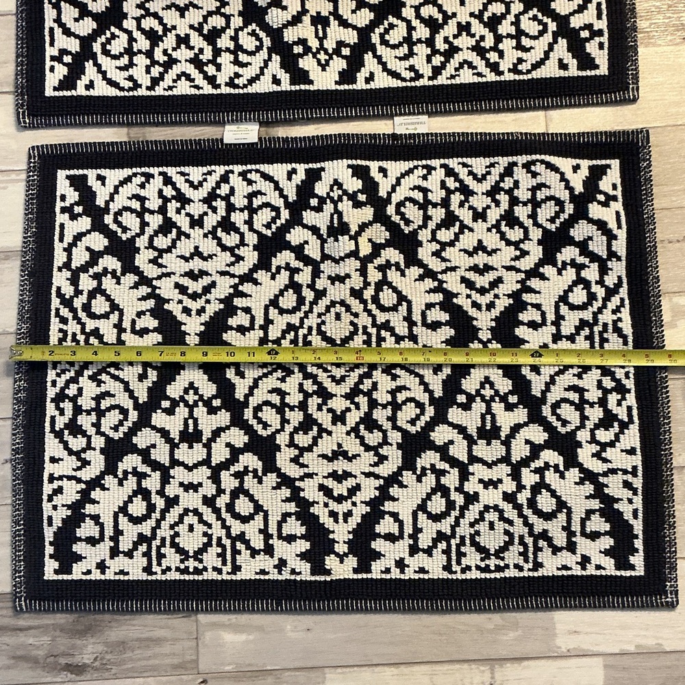 Threshold Navy and White Textured Rug - Picture 4 of 6